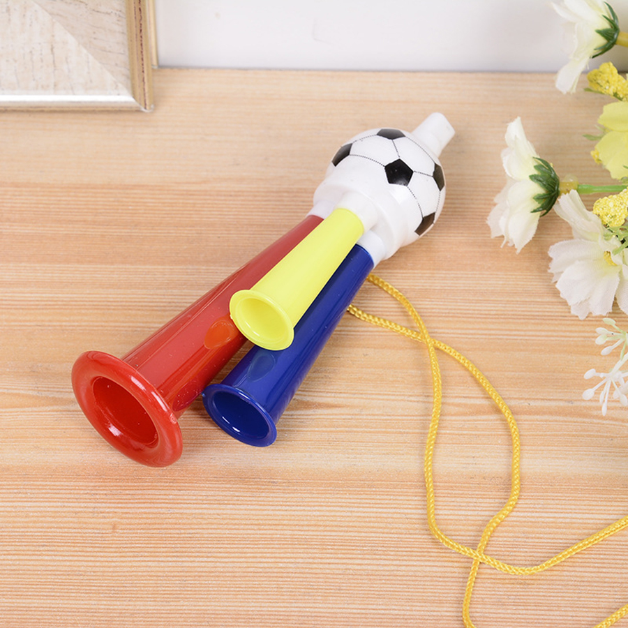 3/6pcs 3-Hole Plastic Football - مراجعة Party Games No Props وسعره